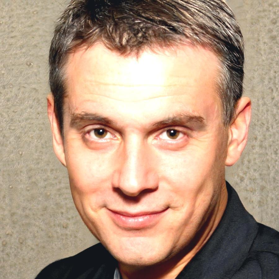 Ritratto di Luca Bernardi